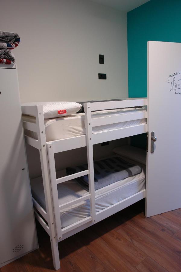 Hostel Trovadores Burgo Eksteriør billede